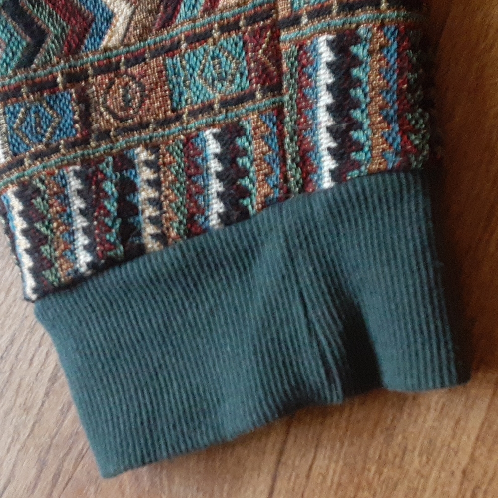 Oddi Pullover - Picture 4 of 15